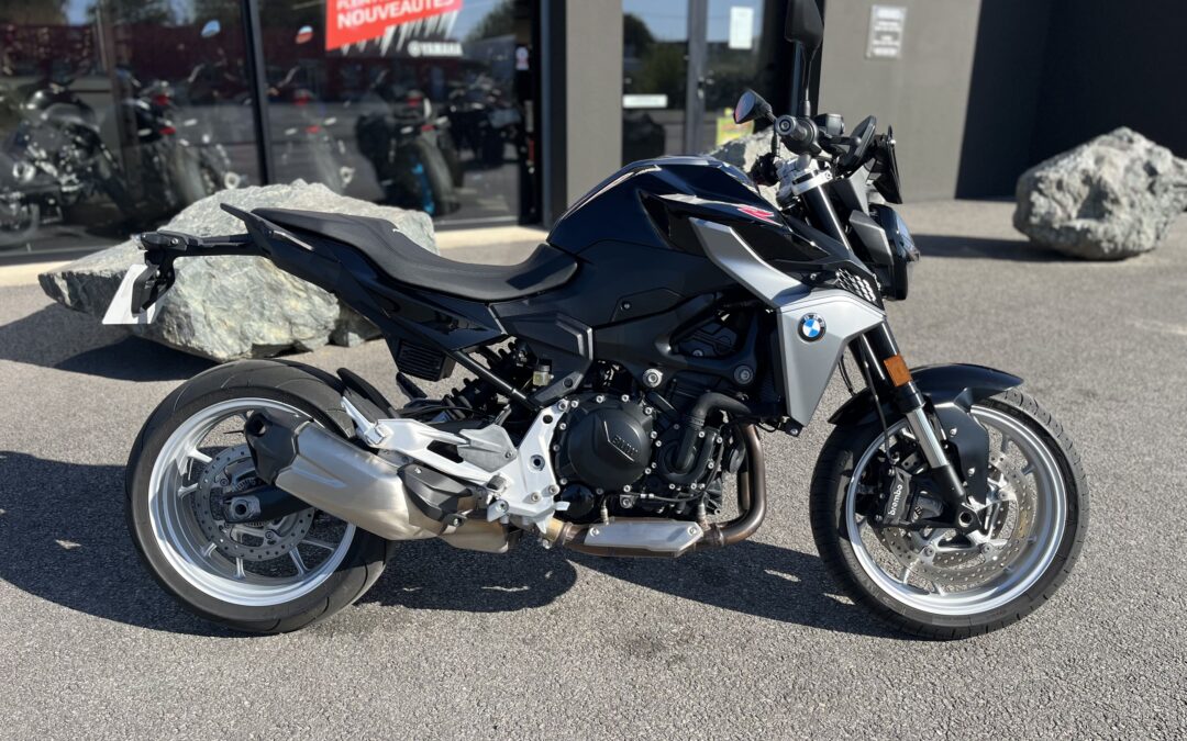 BMW F 900 R
